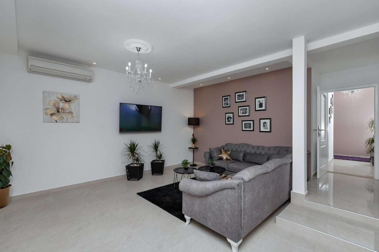Luxurious Apartment Nino Makarska Dış mekan fotoğraf