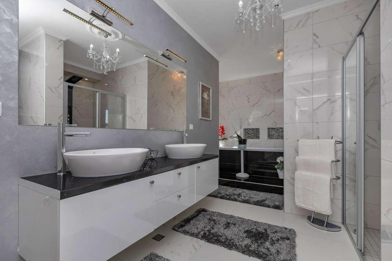 Luxurious Apartment Nino Makarska Dış mekan fotoğraf